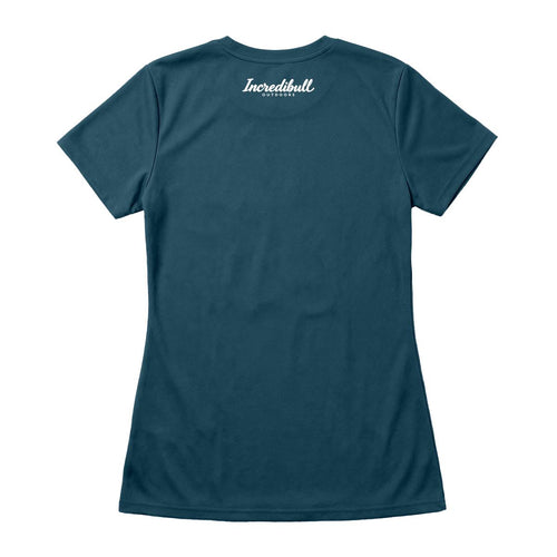 Born to Roam Women's Performance Tee